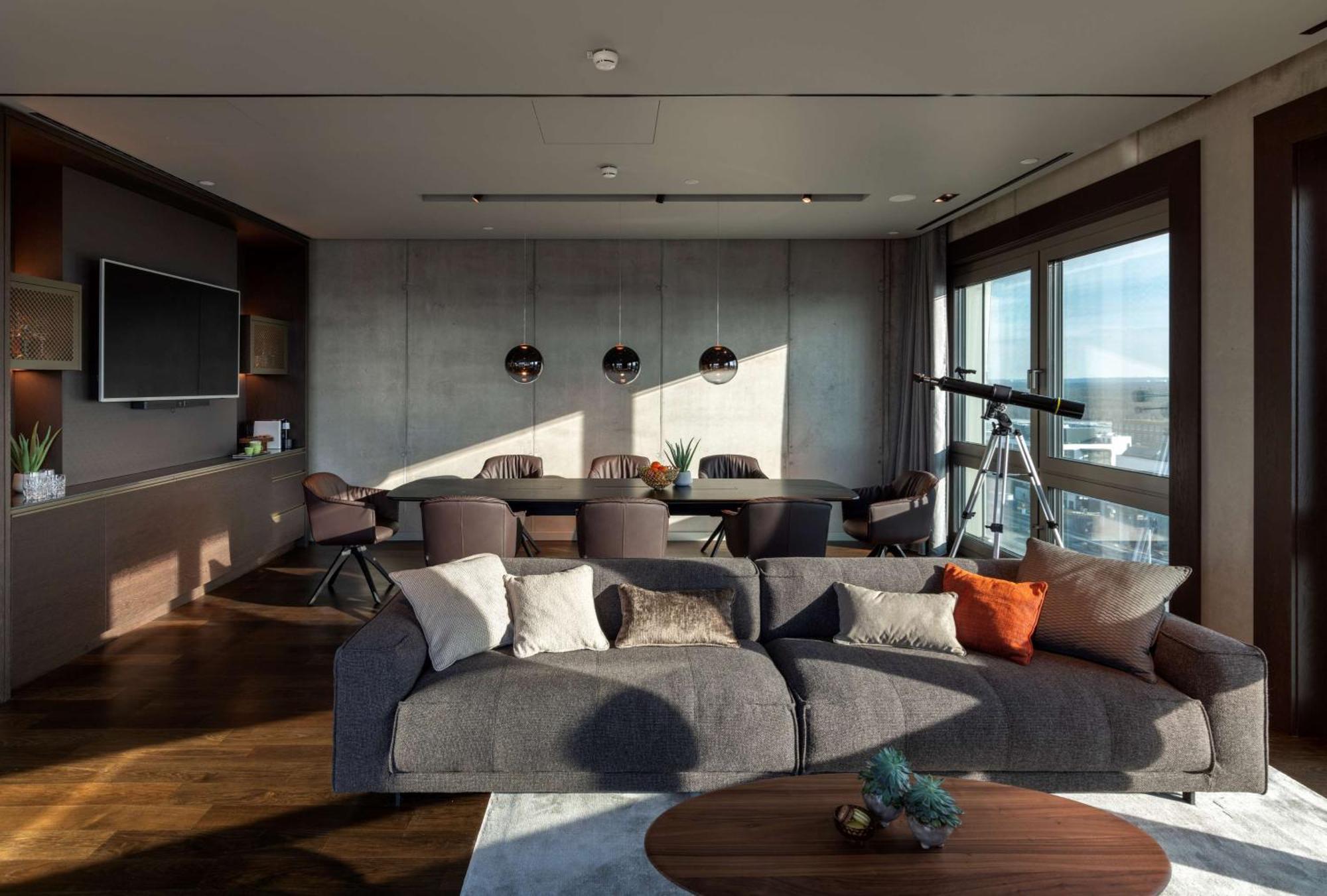 B'Mine Hotel Frankfurt Airport Франкфурт на Майн Екстериор снимка
